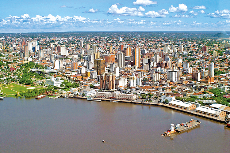 Standard & Poor’s mejora la calificación de Paraguay de estable a positiva 